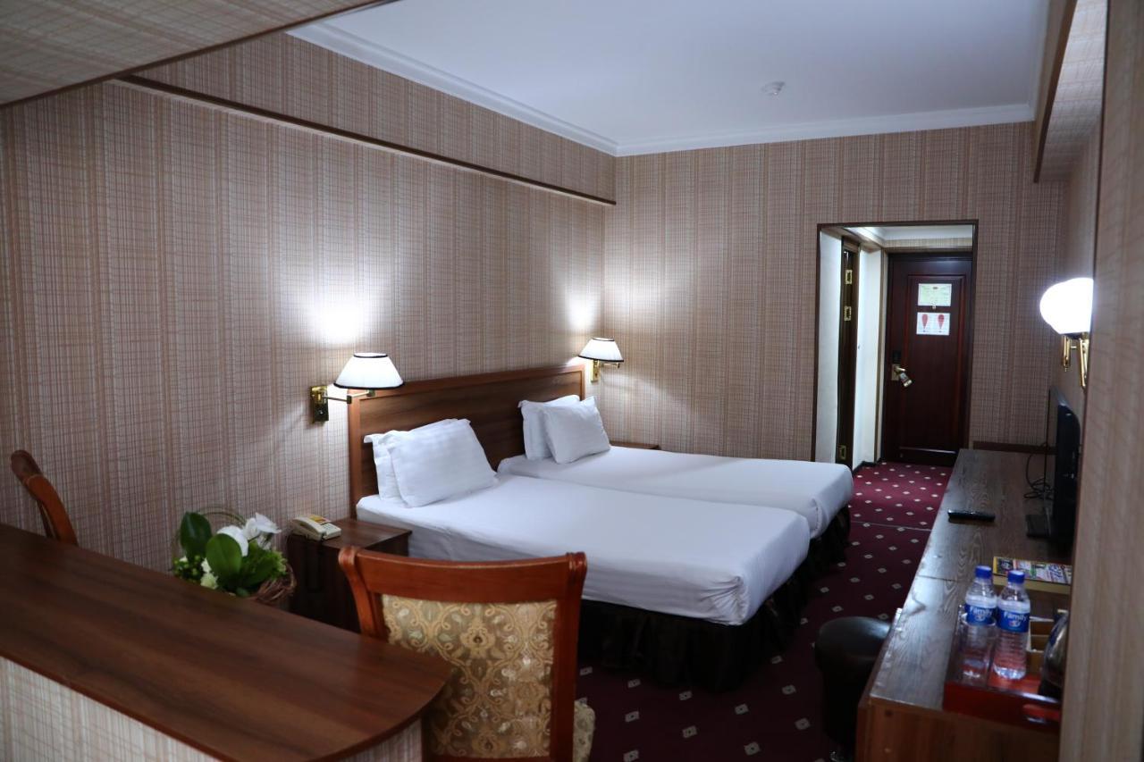Le Grande Plaza Hotel Ташкент Екстер'єр фото